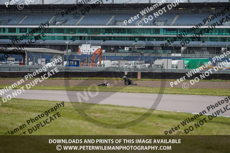 Rockingham no limits trackday;enduro digital images;event digital images;eventdigitalimages;no limits trackdays;peter wileman photography;racing digital images;rockingham raceway northamptonshire;rockingham trackday photographs;trackday digital images;trackday photos